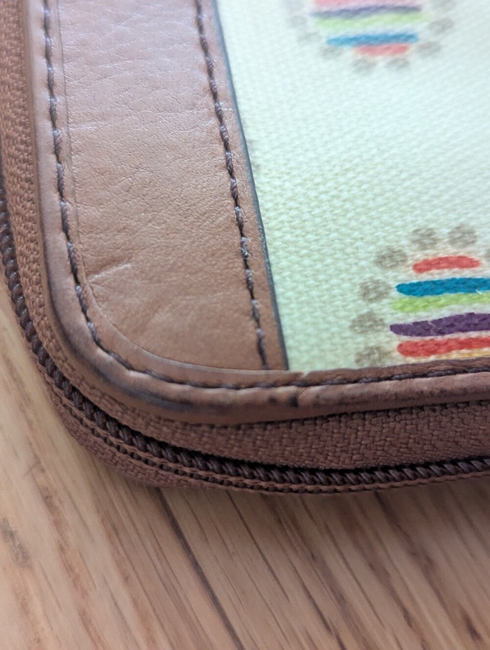 Fossil Y2k Key-Per Wallet - Picture 7 of 11